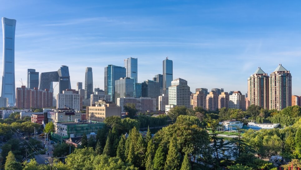 Chinese vice premier welcomes U.S. financial firms entering China's capital market
