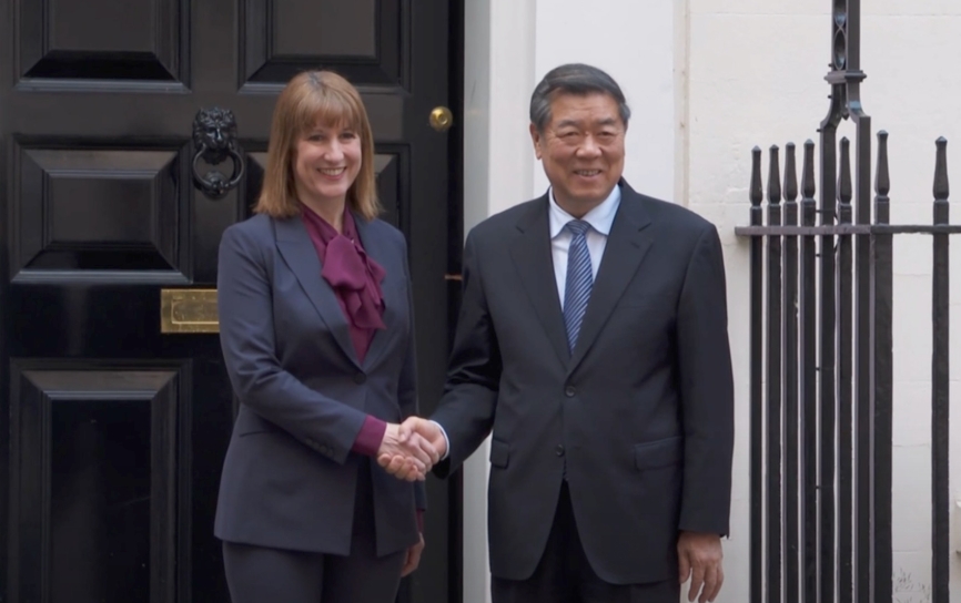 Chinese vice premier meets with UK chancellor of exchequer