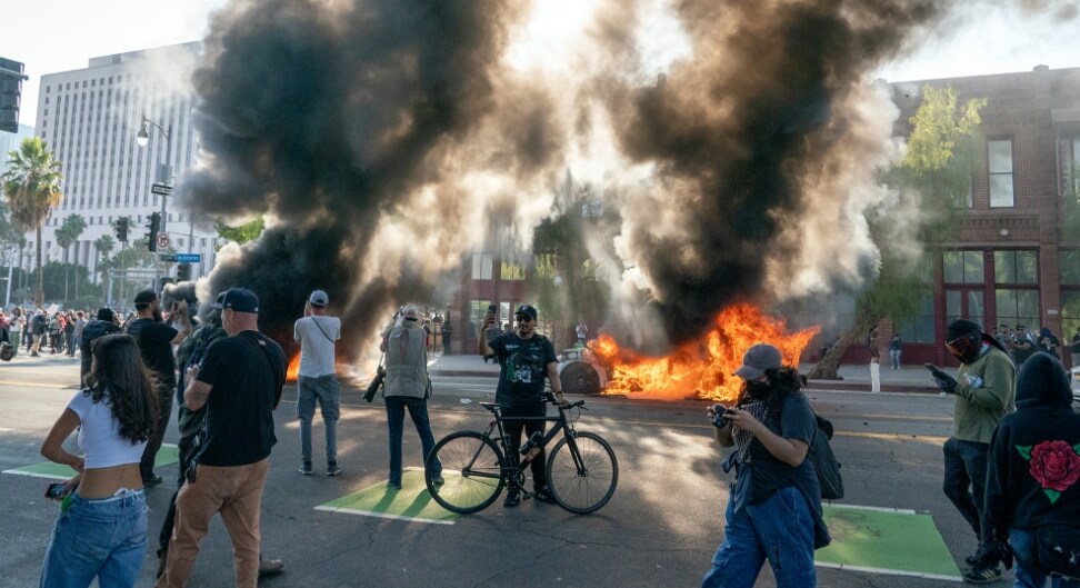 About 700 U.S. Marines being mobilized in response to LA protests