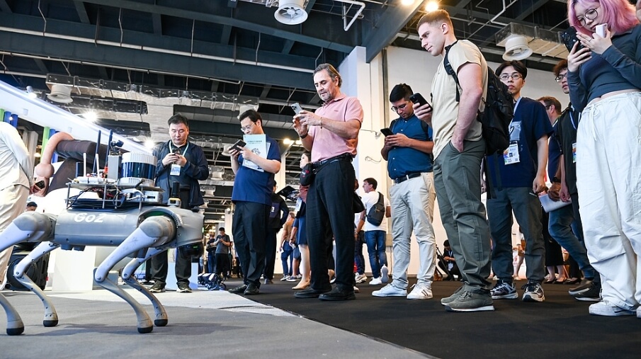 Shanghai tech fair kicks off with focus on AI and innovation