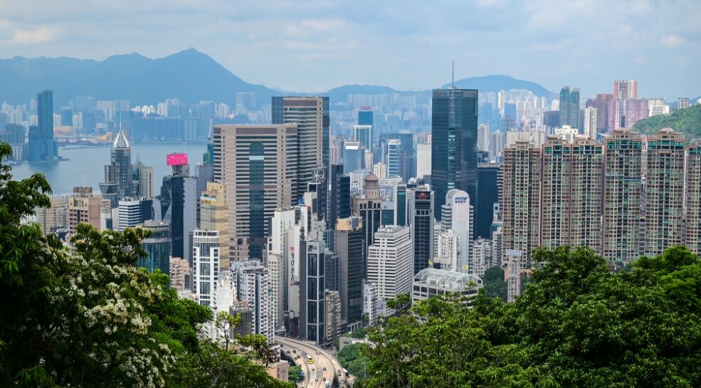Chinese Foreign Ministry: HKSAR's future brighter as it ranks top 3 in global competitiveness