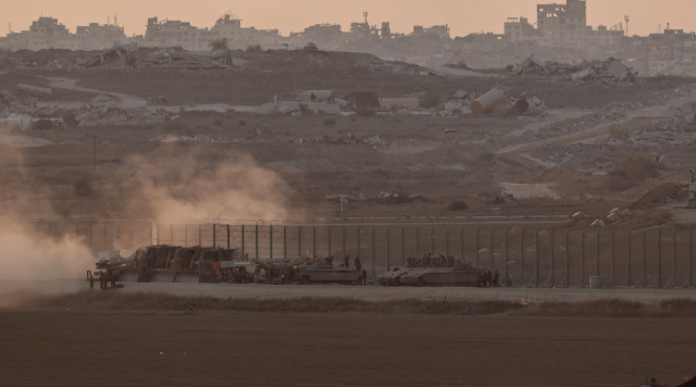 Israel considers 60-day Gaza truce and insists on hostage release