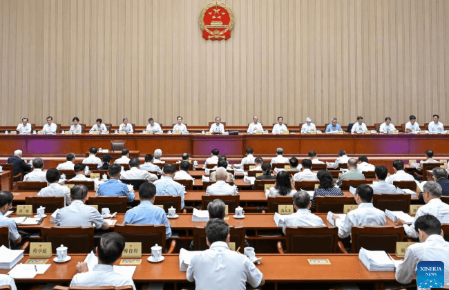China's top legislature convenes standing committee session